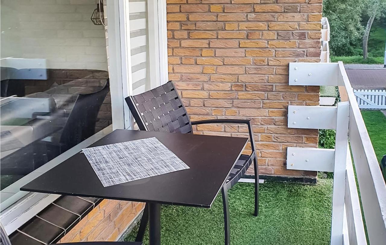Cozy Apartment In Zoutelande With Wifi Exterior foto